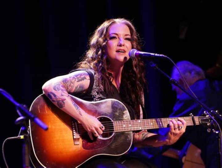 Ashley McBryde Steps In To Translate For Shocked Carly Pearce After CMA