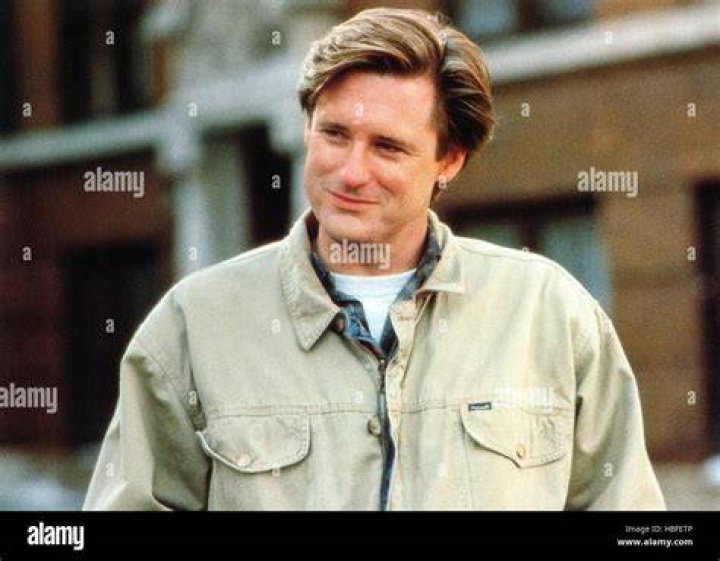 Bill Pullman on the Secret to His Healthy Marriage