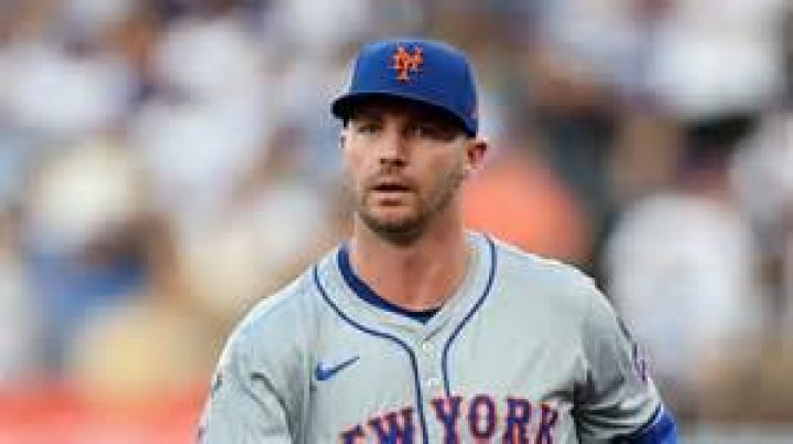 How much does Pete Alonso make a year?