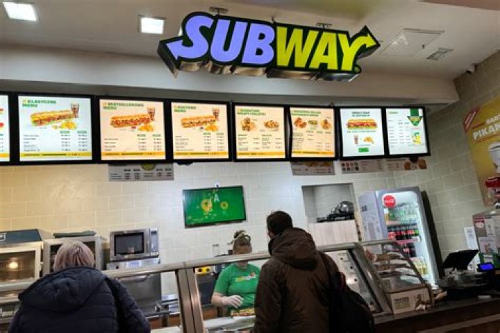 Is Subway Open On 4th Of July - SarkariResult