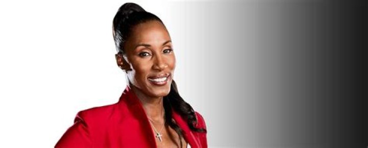 Lisa Leslie Keynote Speaker Book for Your Event