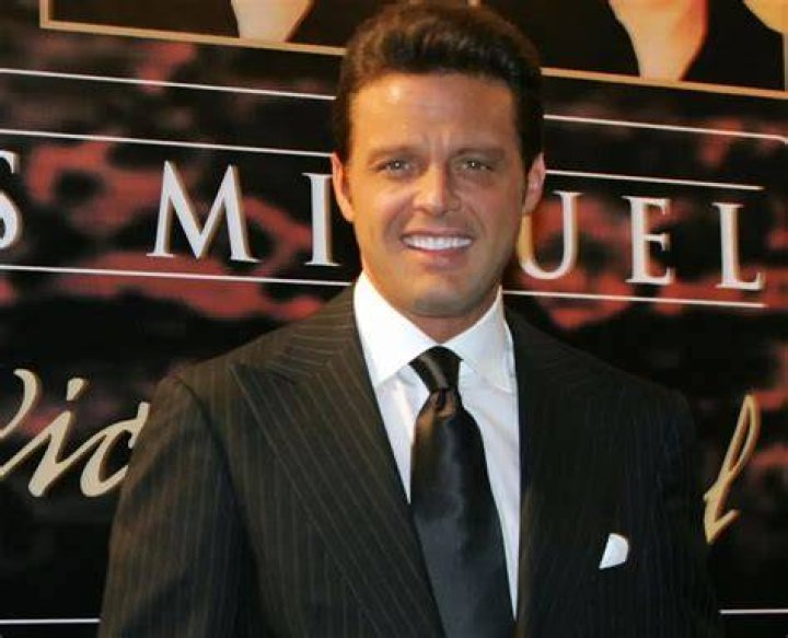 Luis Miguel Net Worth & Earnings (2024)