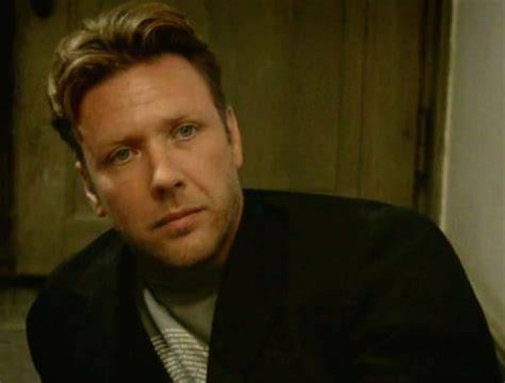Screencap of Mikael Persbrandt from an interview for Beck. Handsome
